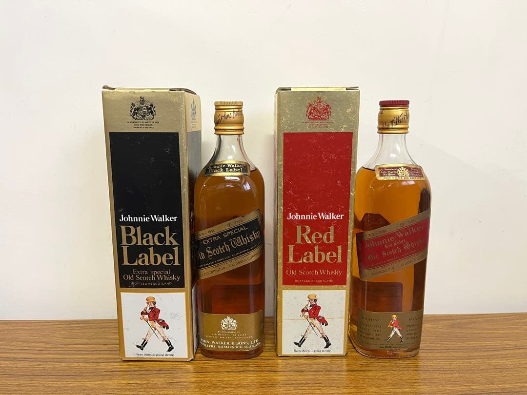 ジョニーウォーカー黒、赤セット1970年代