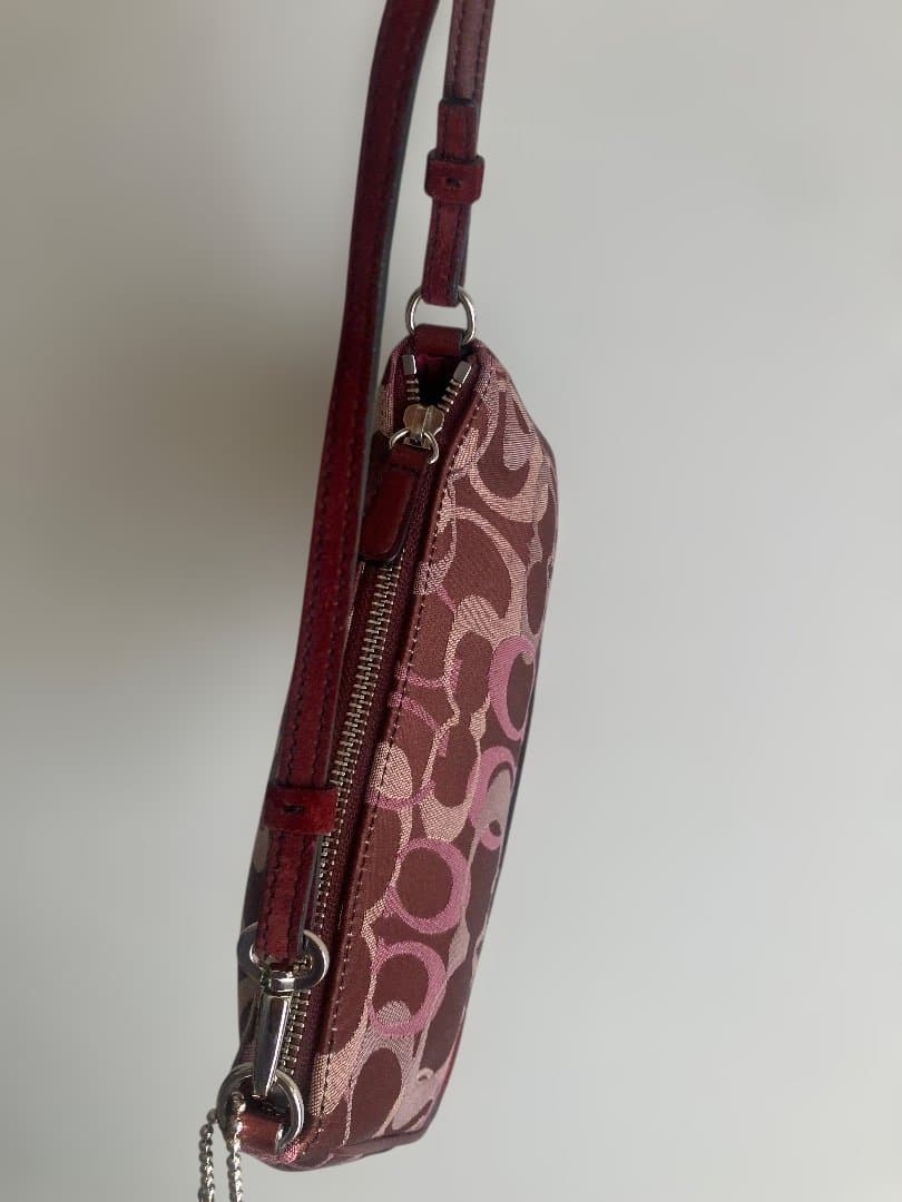 コーチ　アクセサリーポーチ　ミニバッグ　シグネチャー7027