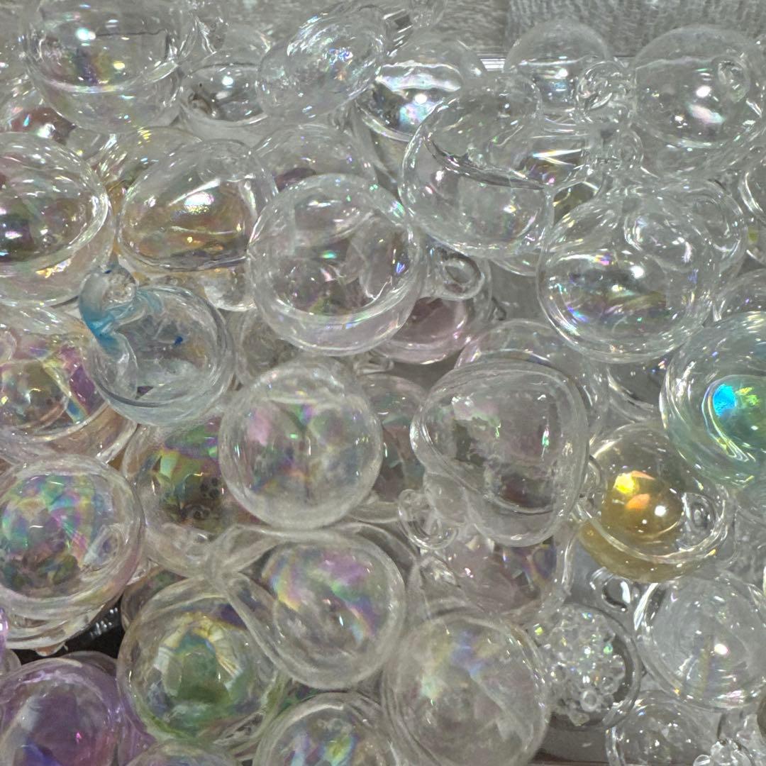 100個 水入り ガラスドーム ハンドメイド チャーム