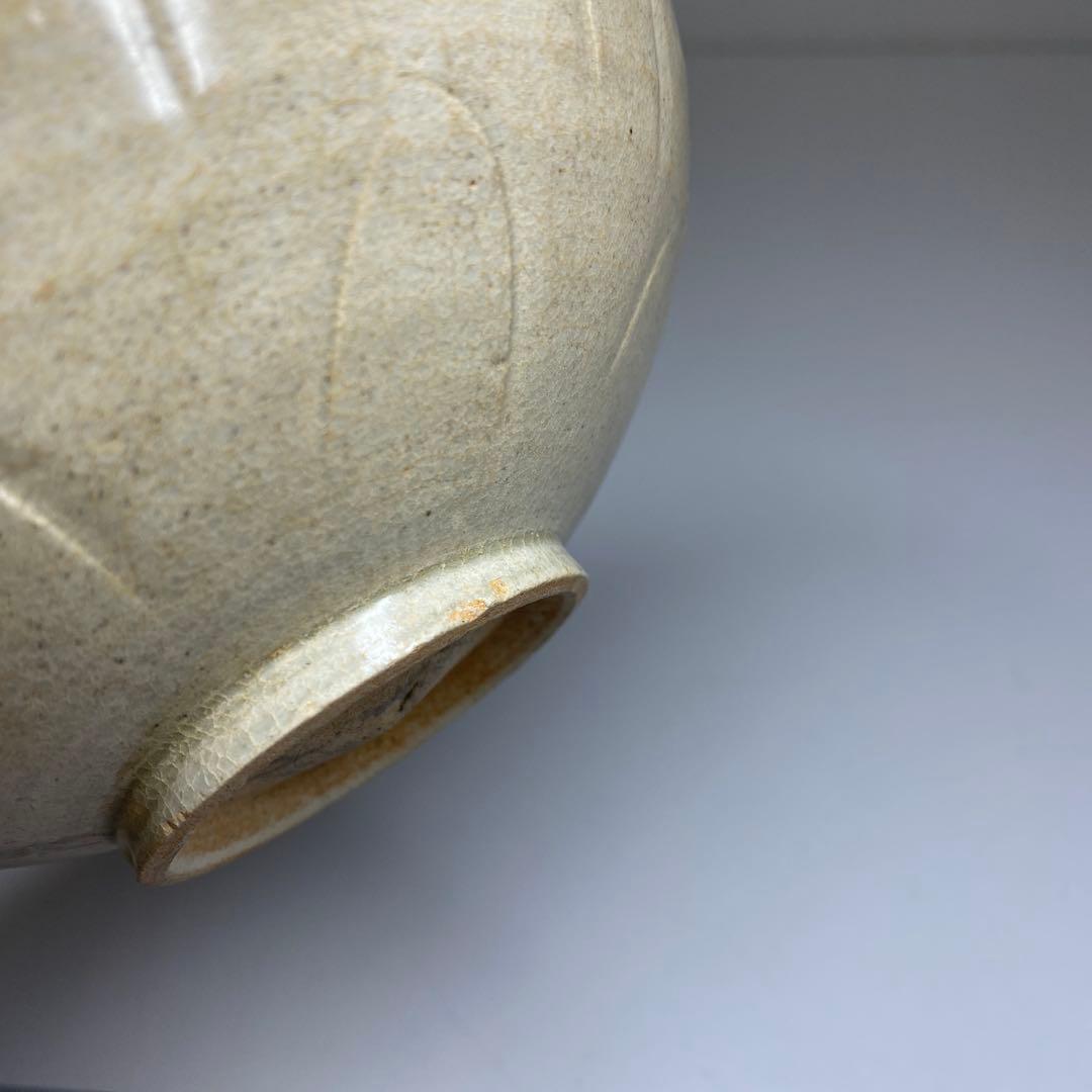 中国宋時代　白磁花弁文茶碗　口径16㎝ 東Y7-0402☆2F