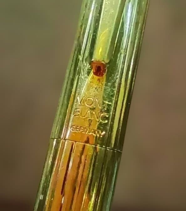 3976）MONT BLANC モンブラン ゴールド色 万年筆 585？