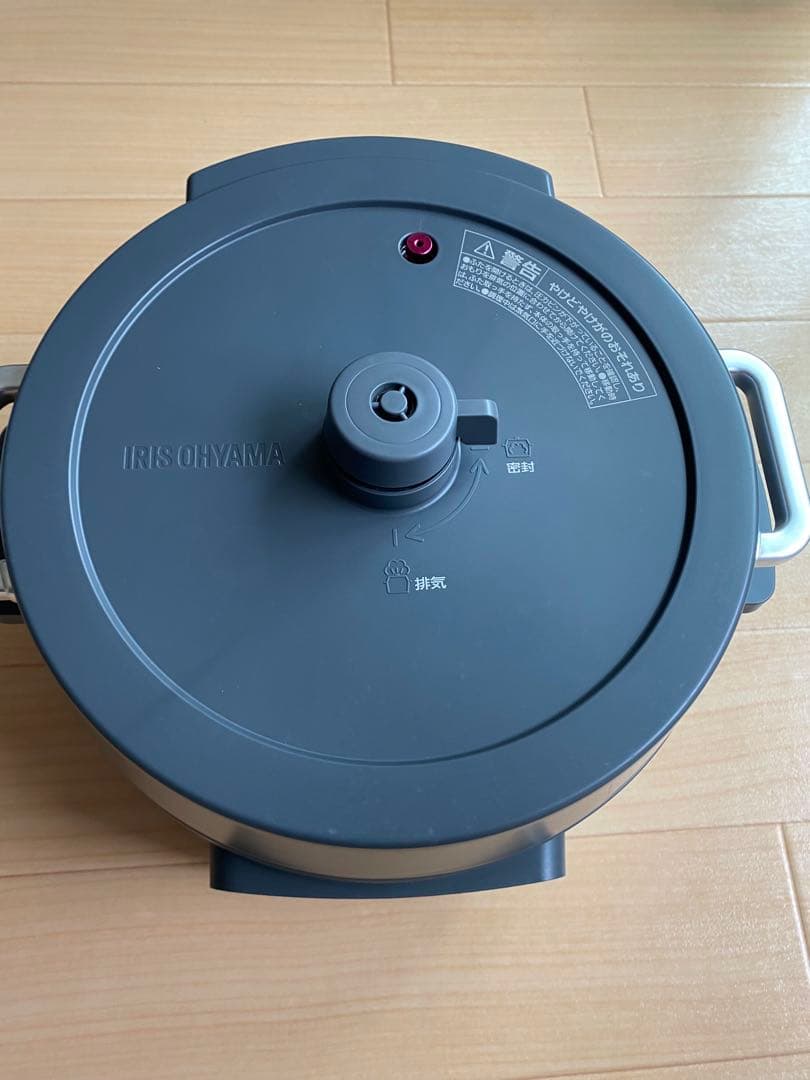 電気圧力鍋　新品・未使用 アイリスオーヤマPC-MB3-H