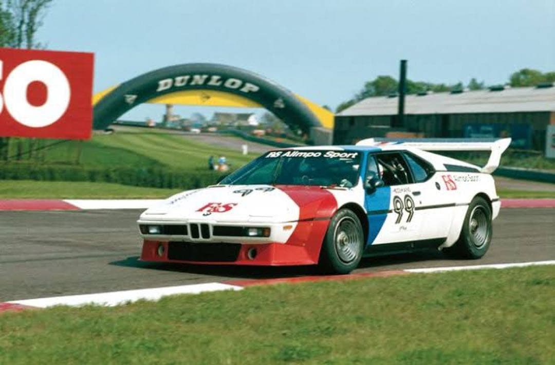 306台限定 1/18 BMW M1 1979 プロカーシリーズ