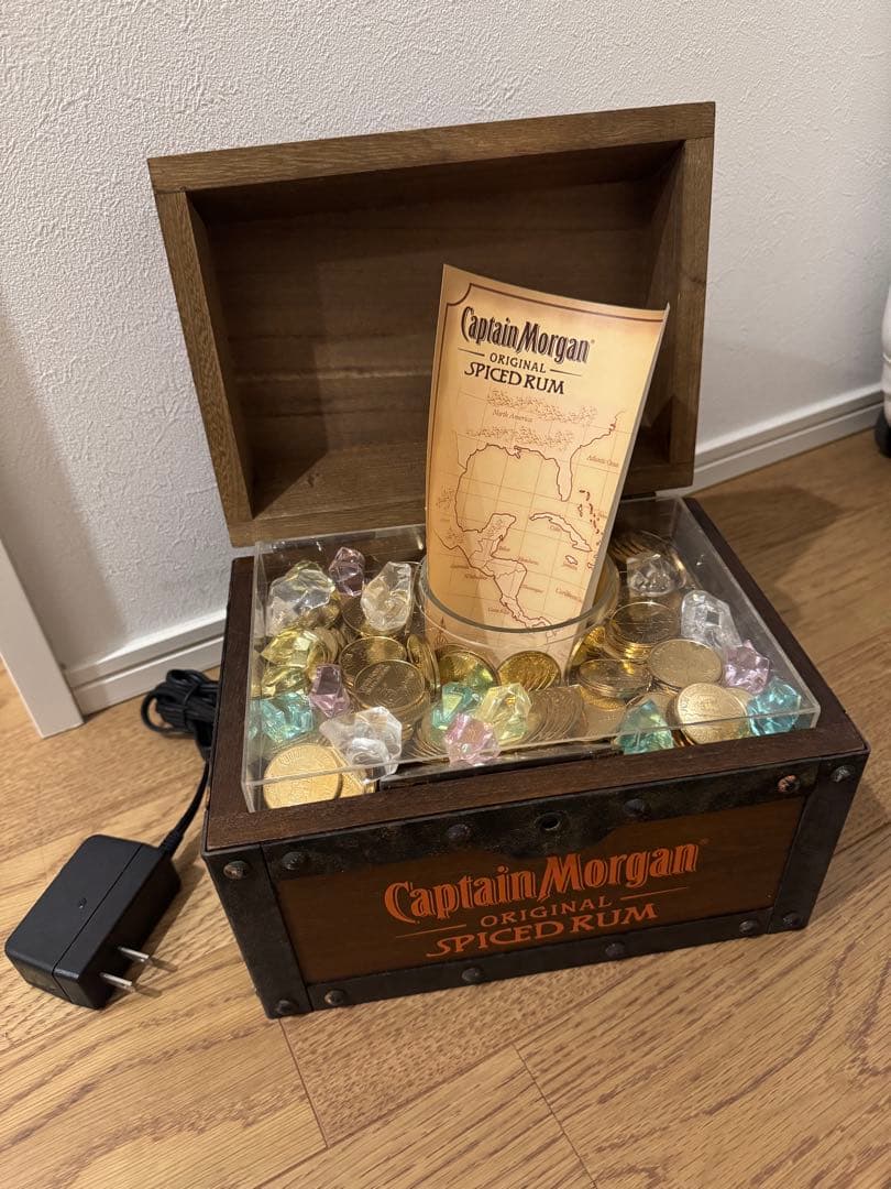 Captain Morgan スパイスラム 宝箱ボトルライト　照明