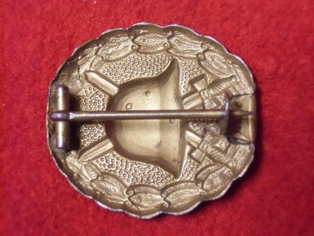 Ｗ帝政ドイツ軍/プロイセン王国＊戦傷章１級/ＧＯＬＤ/金章（実物）