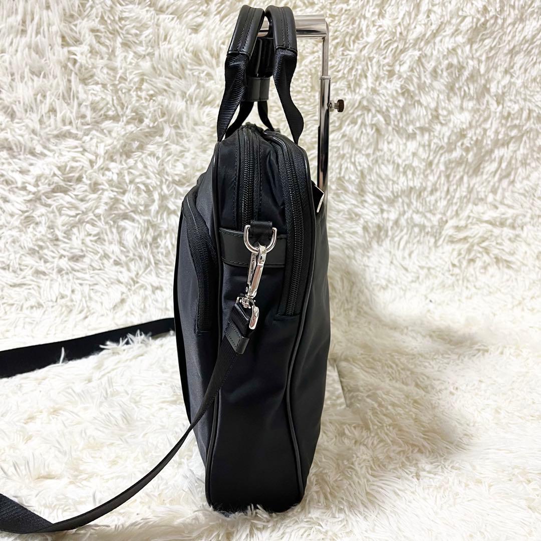 ✨極美品✨TUMI ブリーフケース　ビジネスバッグ 2way A4可能　ブラック