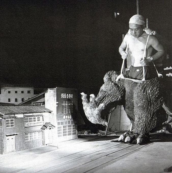 中島春雄ゴジラ・レトログリーン（M1号）世紀の大怪獣ソフビ