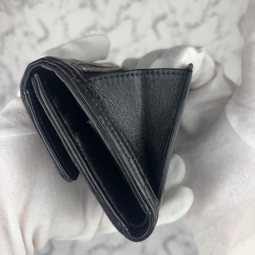 96 CHANEL マトラッセ　ラムスキン　三つ折り財布