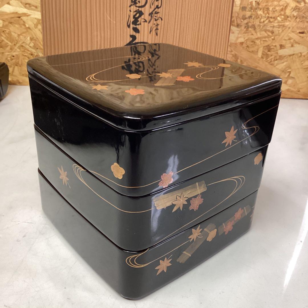 輪島塗 三段重台付 漆塗装 3段お重箱 天然木 工芸品