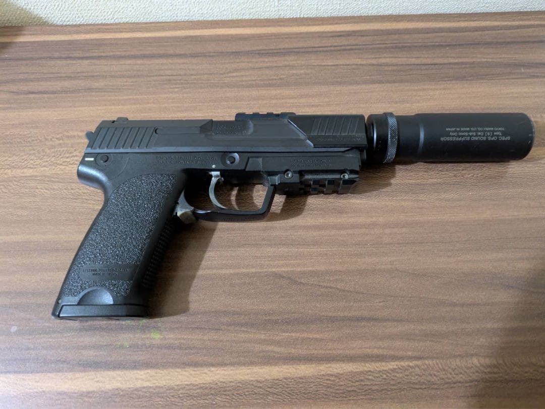 ア*よ様 東京マルイH&K USP 電動ガン　他パーツ多数