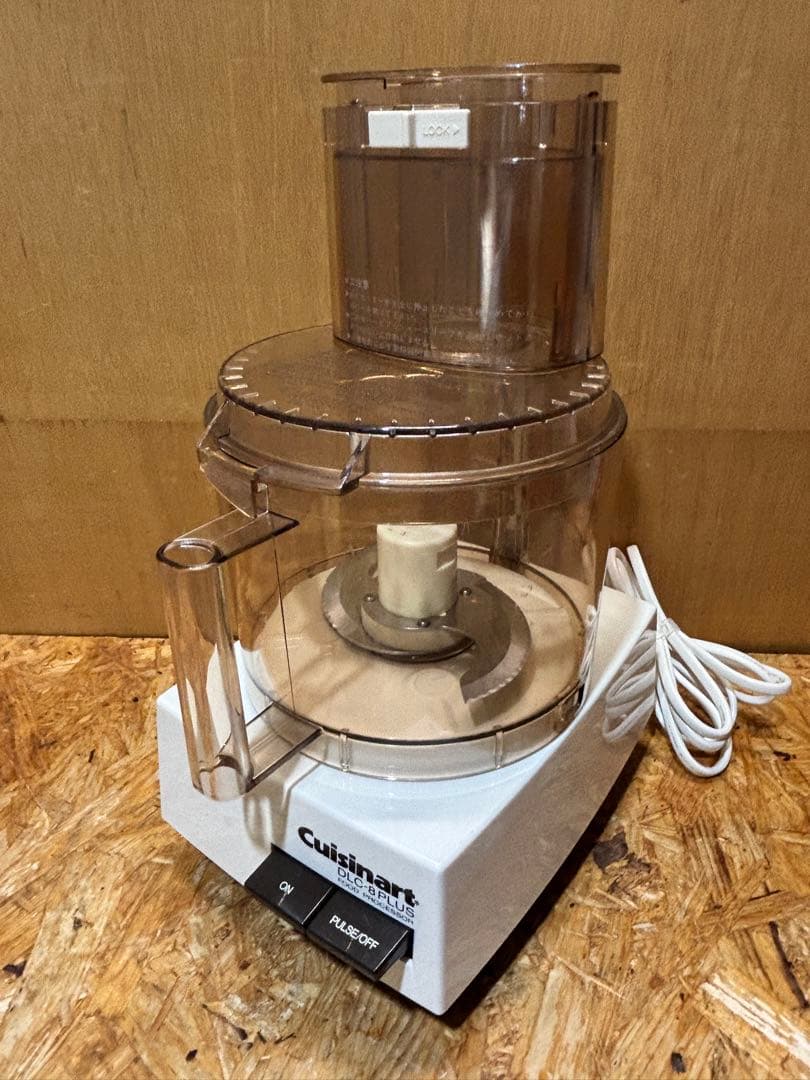 フードプロセッサー DLC-8PLUS クイジナート - メルカリ