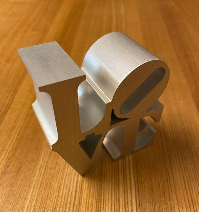 ロバート・インディアナ LOVEペーパーウェイト 販売