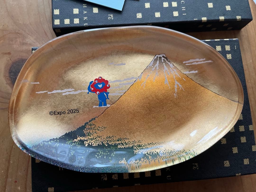 k*i様 大阪万博Expo2025ミャクミャク箔名画北斎ガラストレー凱風快晴