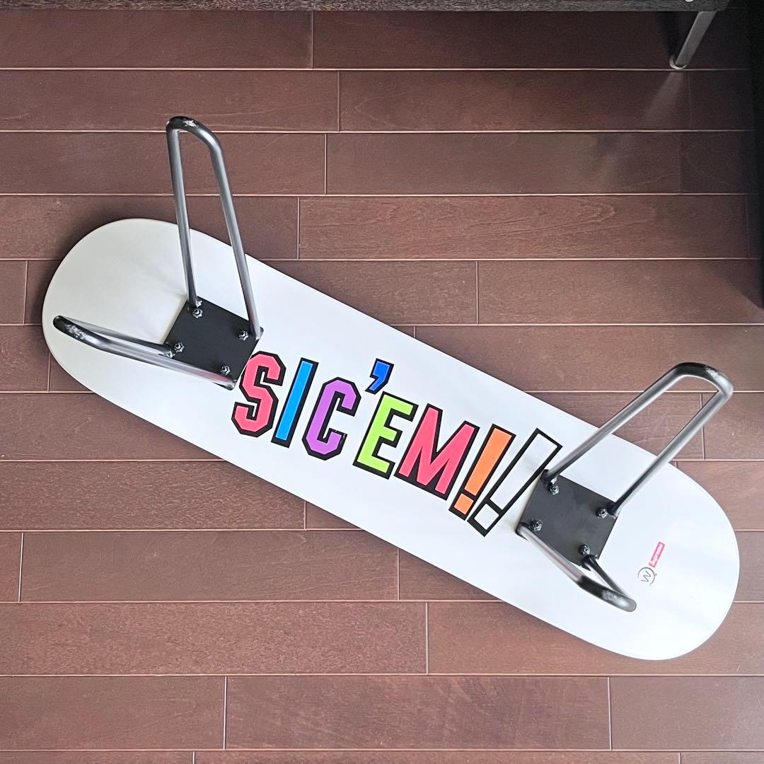 Supreme / WTAPS Sic'em! Skateboard スツール