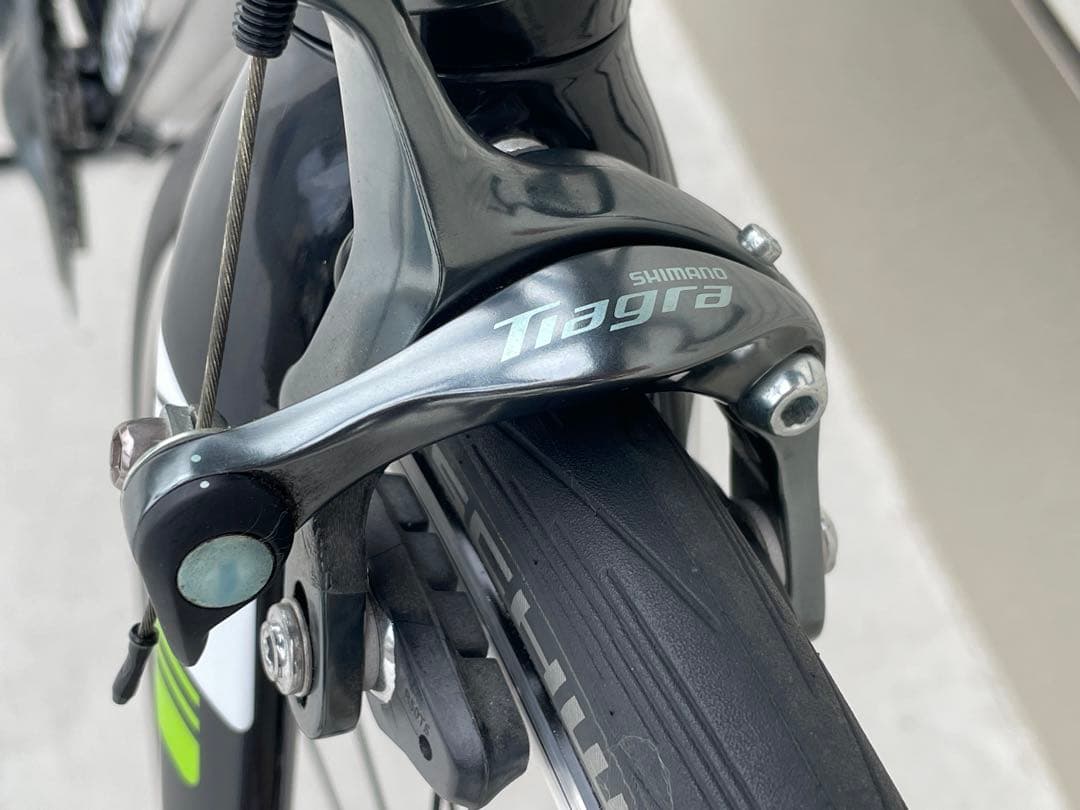 【引取限定】 Cannondale ロードバイク CAAD8