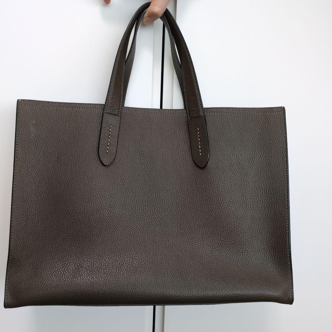 COACH カーキ レザートートバッグ