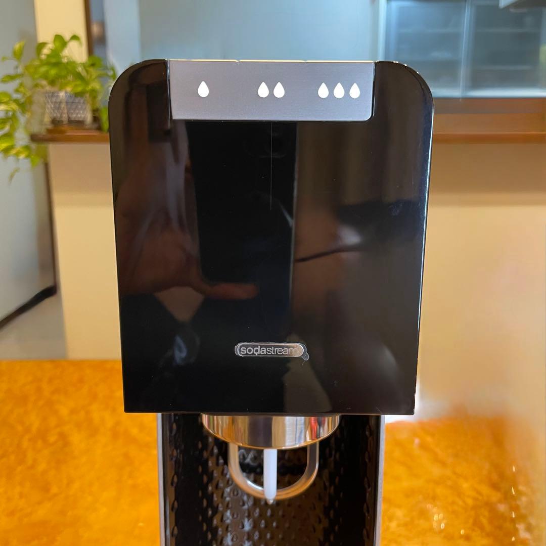ソーダストリーム パワー ガスシリンダー2本　オマケで500mlボトル1本付き