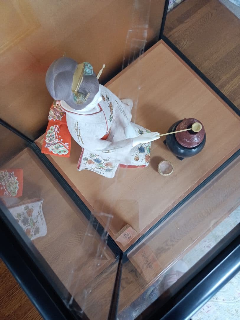 伝統工芸品】博多人形 点茶 吉武國明氏作 ガラスケース付き 日本