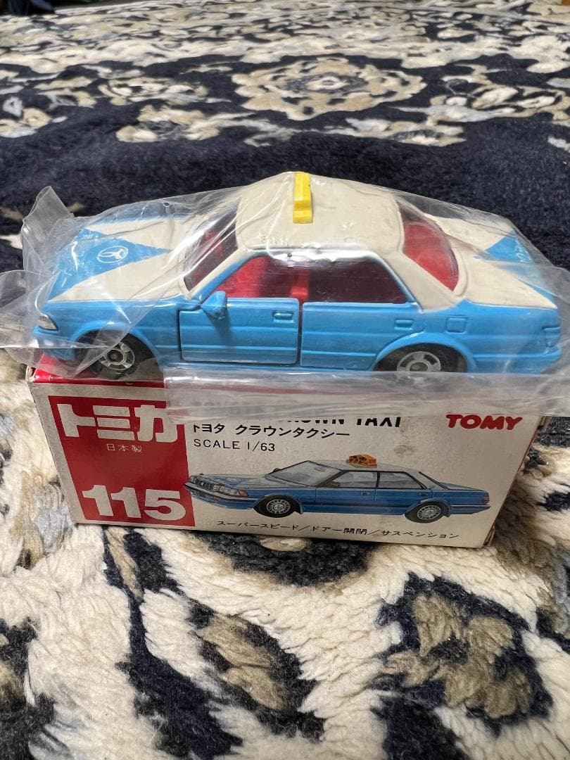 絶版トミカ　タクシー　３台セット　日本製あり