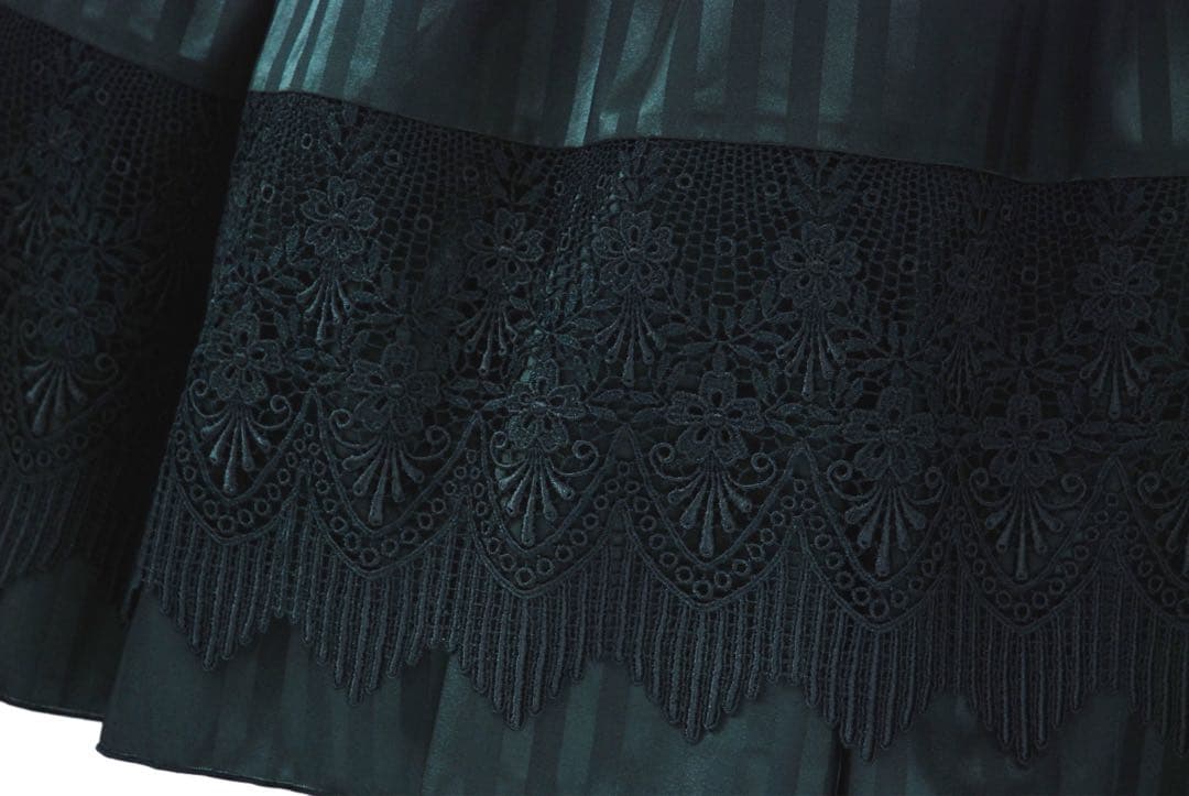 Sheglit スカート