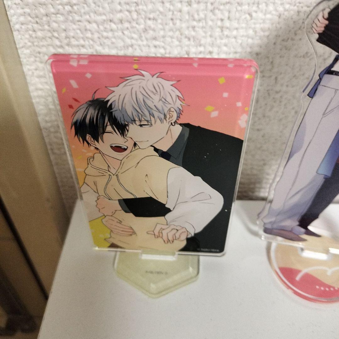 誰か夢だと言ってくれグッズ