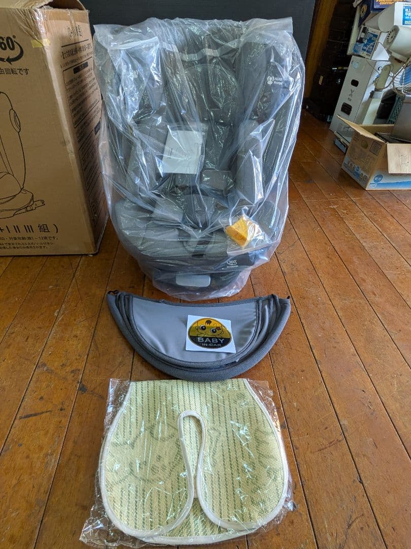 LAFTIY チャイルドシート 新品未使用 360度回転0〜12歳　G406