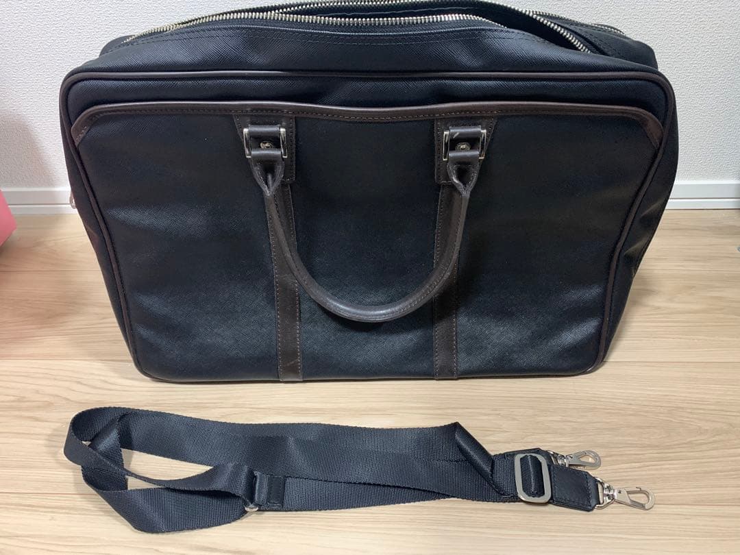 美品＊ビジネスバッグ LAGASHA ラガシャ クアドロ 2way