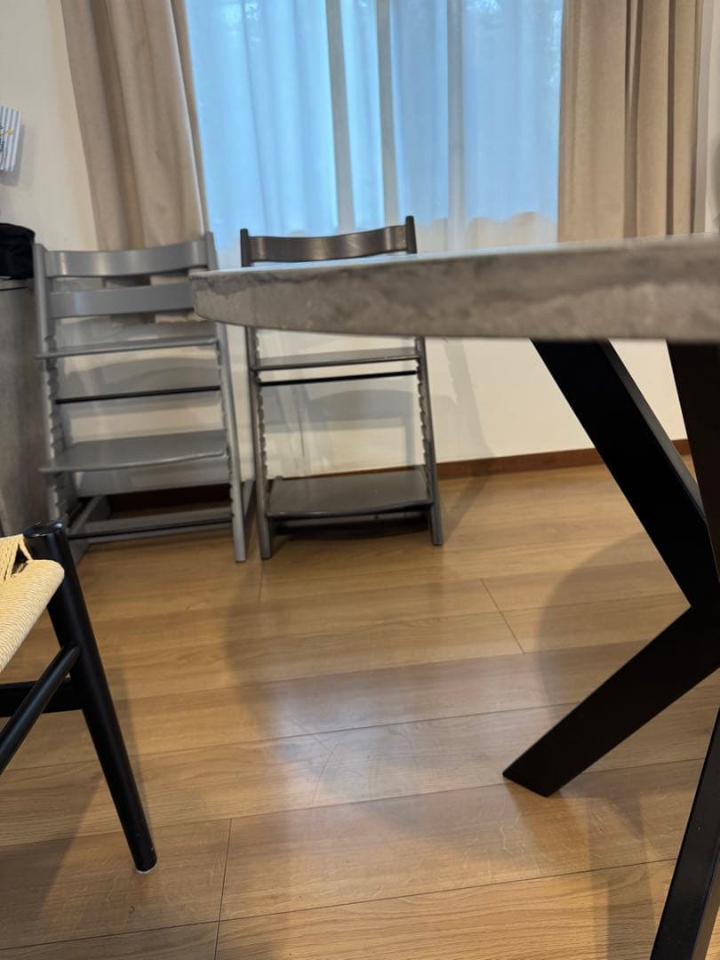 タ*カ様 2022年購入 コンクリカグ モールテックス 丸テーブル 100cm