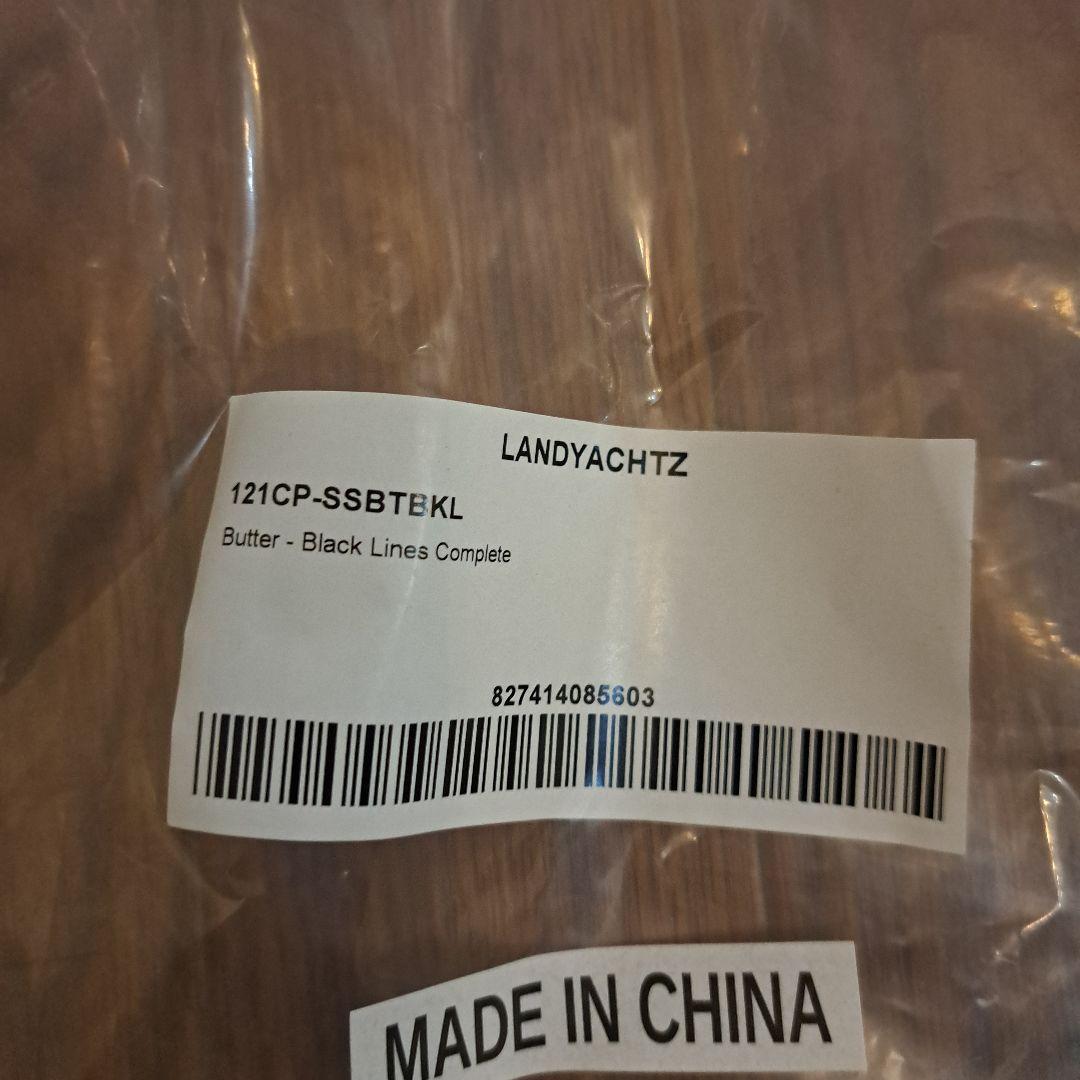 Landyachtz サーフスケートボード