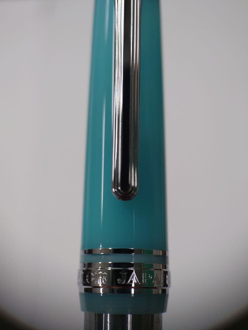 未使用　セーラー万年筆　海外モデル 万葉ペン「Moss」プロギアスリム インク付