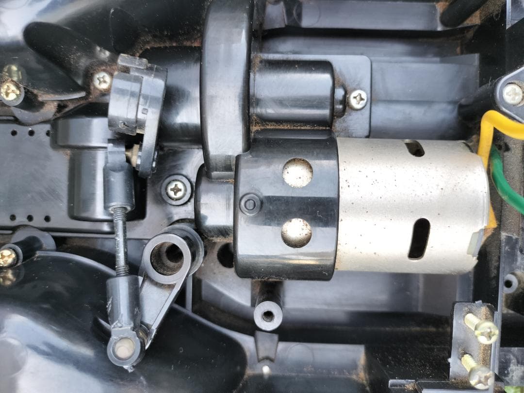 タミヤ　CC01　三菱パジェロメタルトップワイド