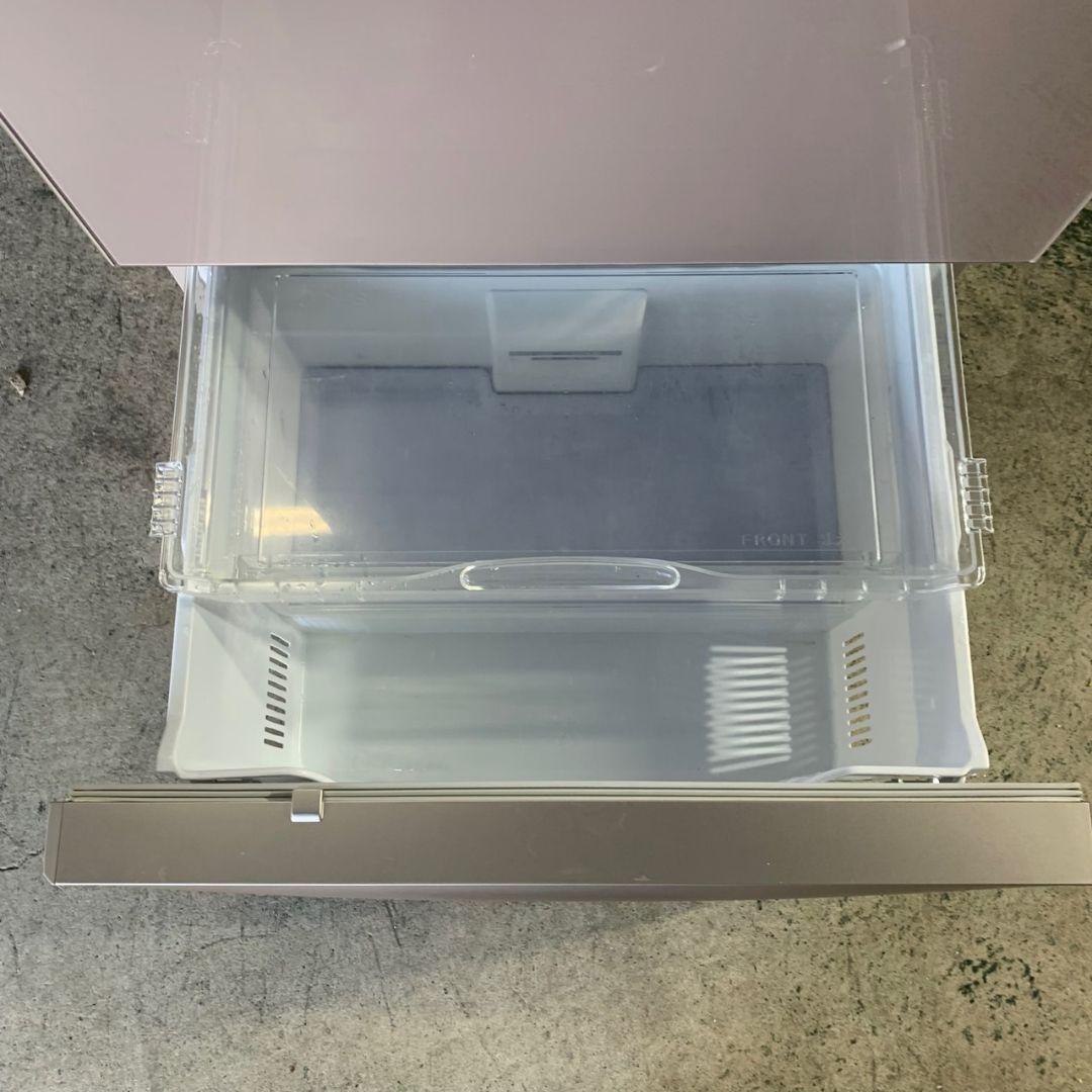 J392\" 現状品 MITSUBISHI 冷蔵庫 MR-WX52C-F 18年製