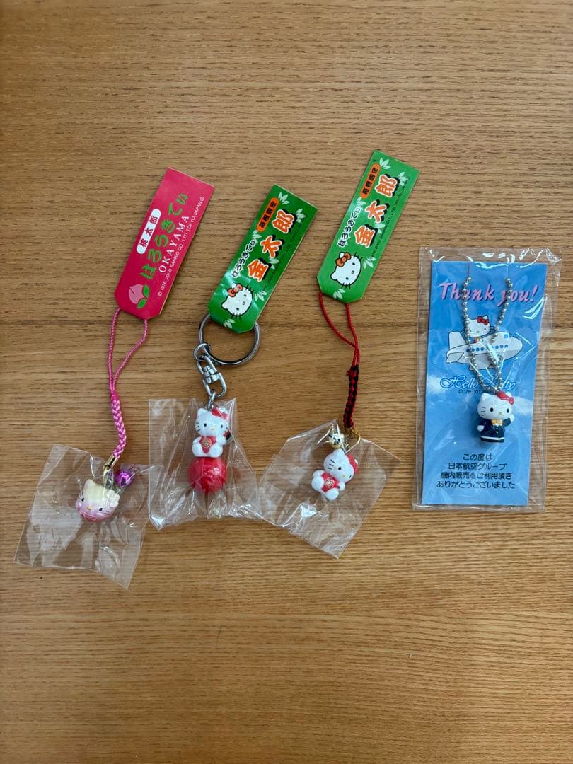 ご当地キティ　根付け　ストラップ　まとめ売り　140個