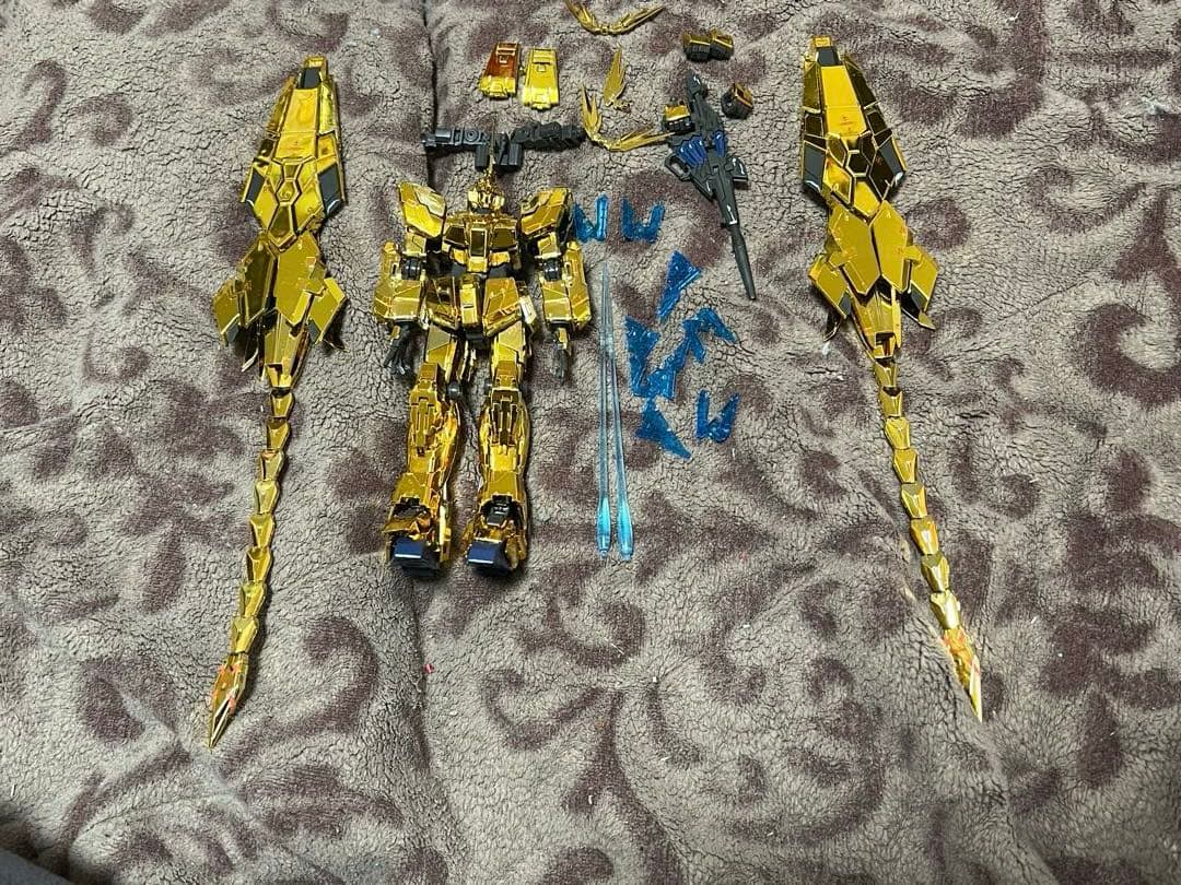 ガンプラRGまとめ売り未組み立て11機組立済み8機+おまけ