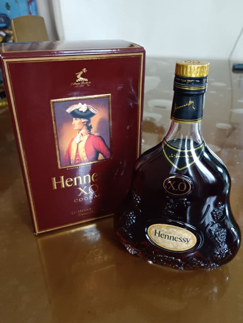 Hennessy X.O. コニャック　箱あり Hennessy X.O. ヘネシーコニャック ボックス付き