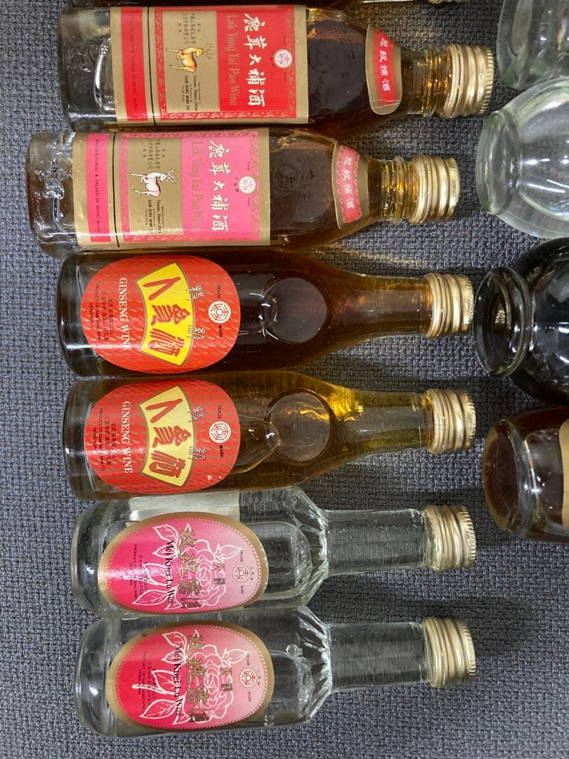 16本ミニボトル 中国酒 白酒 五粮液 高粱酒 三蛇酒 人参酒 鹿茸