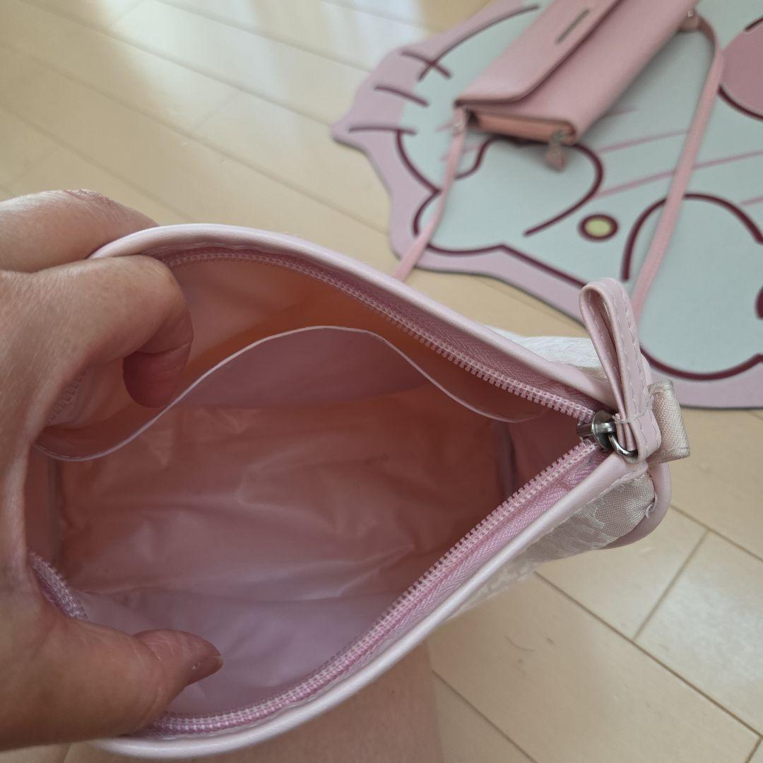 サンリオ　キティ 　昭和レトロ　ご当地　お財布ショルダー　マット　海外人気品