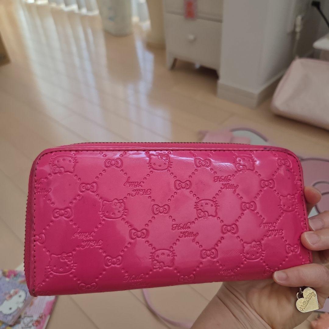 サンリオ　キティ 　昭和レトロ　ご当地　お財布ショルダー　マット　海外人気品