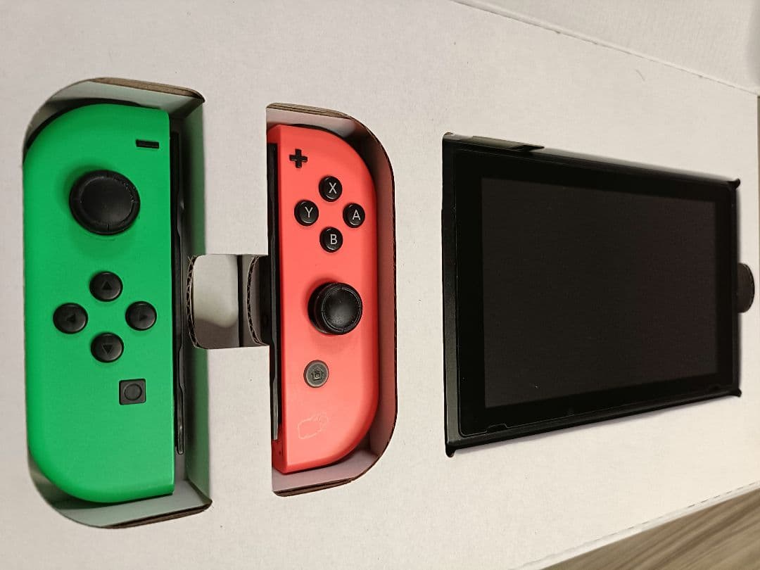 Switch 本体 赤.緑Joy-Con＋SDカード256G＋ケース付