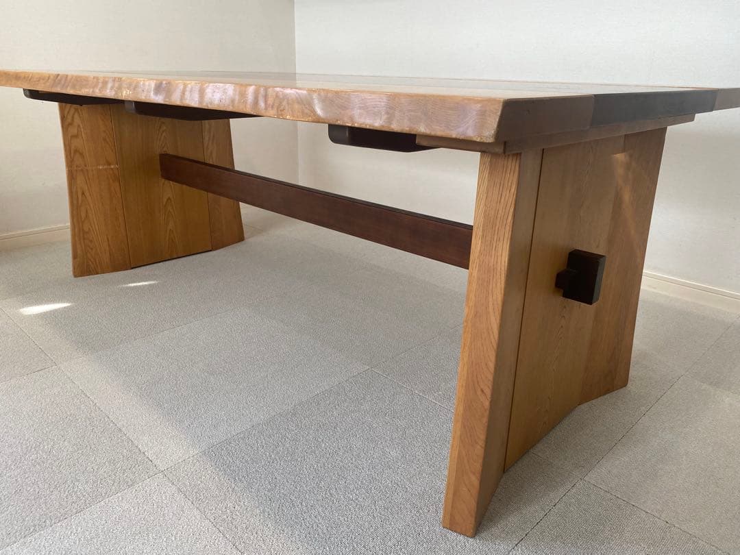 カリモク　ダイニングテーブル　サイズ約長165×幅90×高63cm 板厚4cm