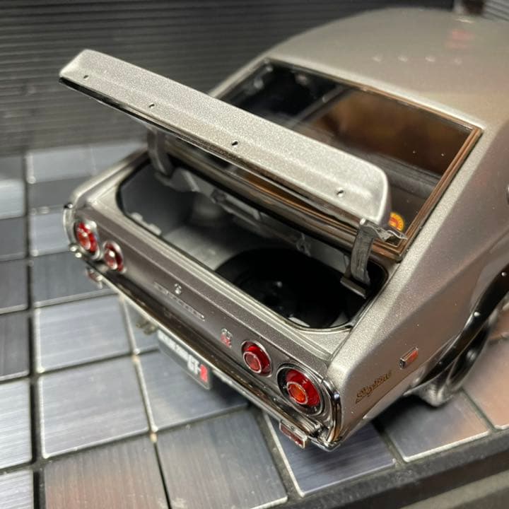 新品　 京商 1/18 日産 スカイライン 2000GT-R(KPGC110)