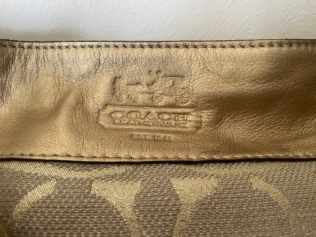 【未使用】COACH シグネチャー ソーホー ワンショルダーバッグ ゴールド