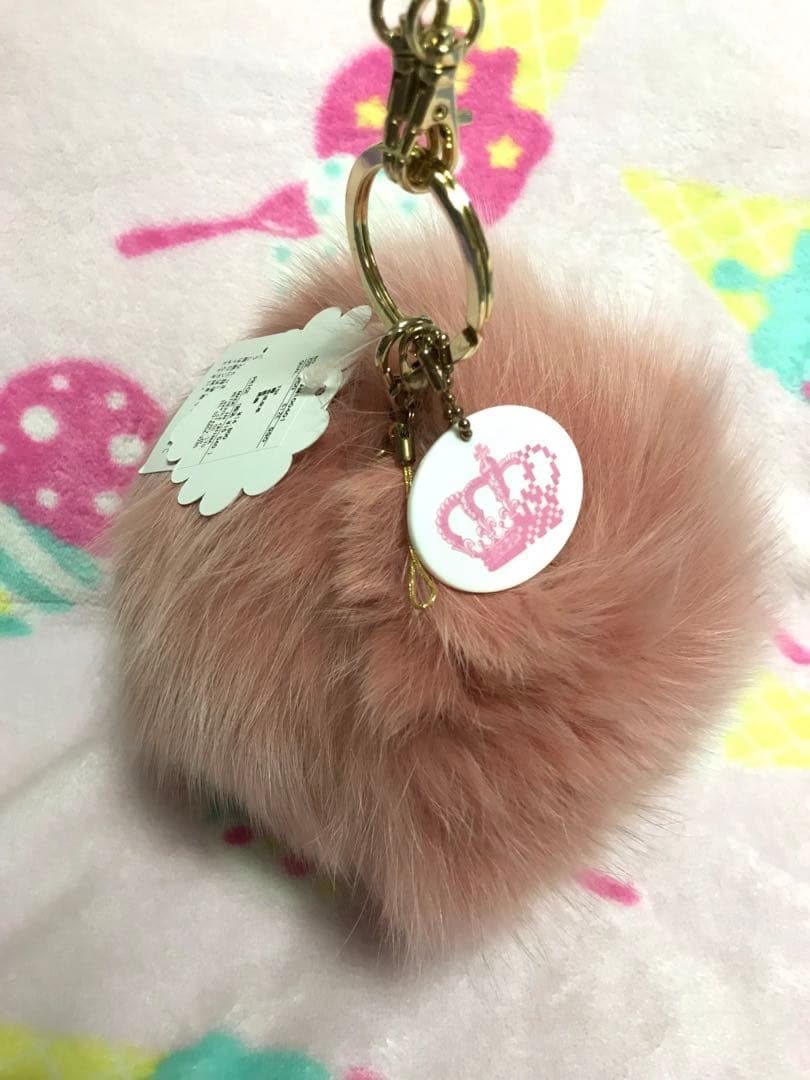 安室奈美恵さん ファーキーホルダーセット clasky - メルカリ