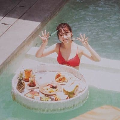 乃木坂46 斉藤優里写真集 「7秒のしあわせ」 - メルカリ