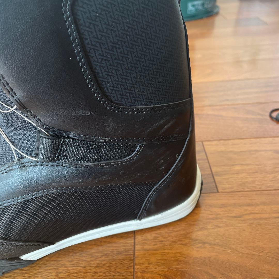 スノーボードブーツ ブラック ボアシステム搭載