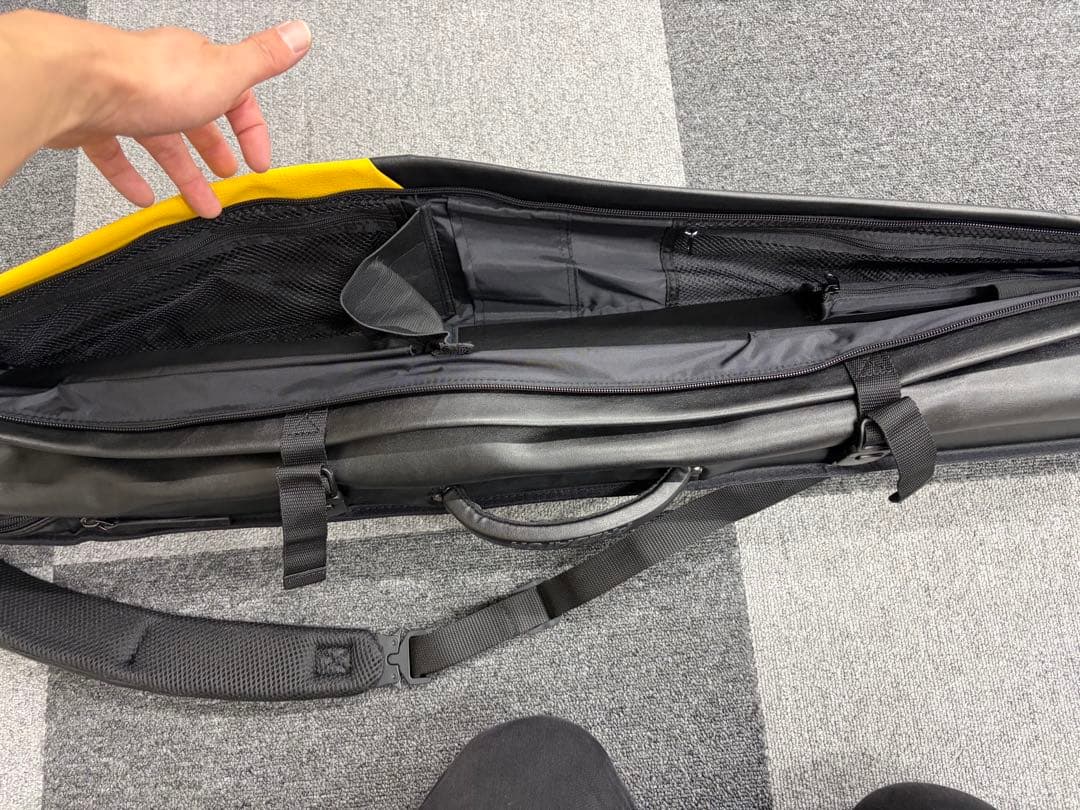 【新品未使用】プレデター キューケース アーバイン 2B4S