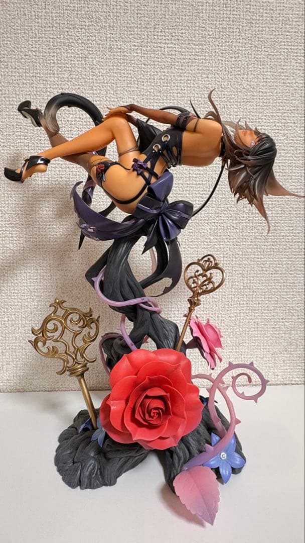 Myethos ミートス ハートの女王 チェシャ猫 フィギュア 二体セット