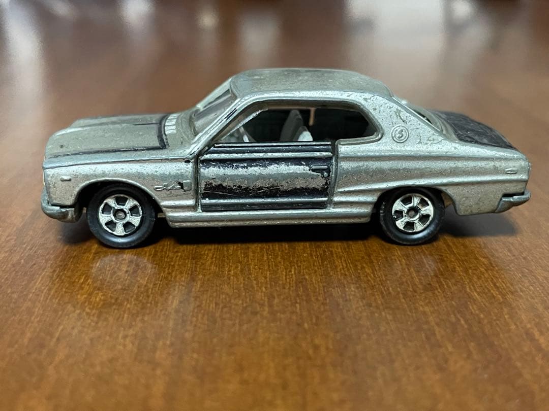 トミカ 日本製 1Aホイール スカイライン HT 2000 GT ハコスカ