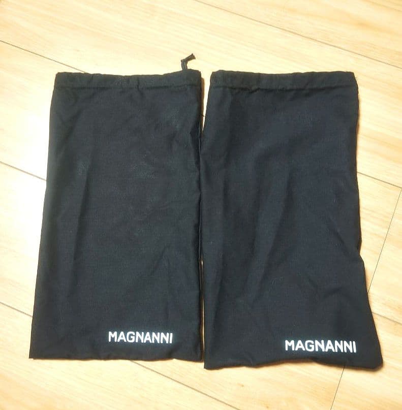 【未使用】　マグナーニ　42(26〜26. 5cm相当)　ブラウン