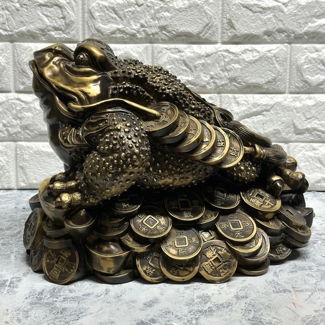 漆塗り欅麒麟一刀彫り輪台 4、5寸